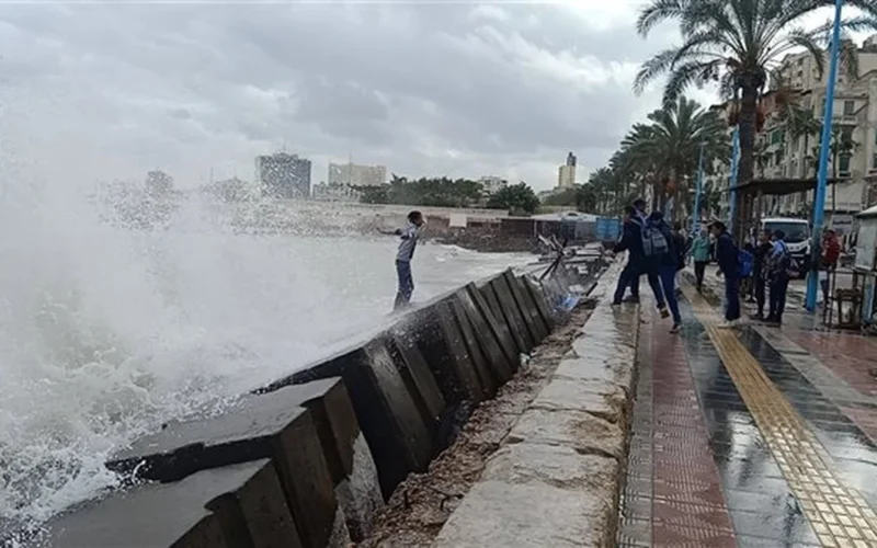 رياح مثيرة للأتربة.. الأرصاد تحذر من انخفاض مستوى الرؤية بجميع المحافظات اليوم